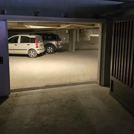 公寓 Mountain G1 Free Private Parking 皮拉